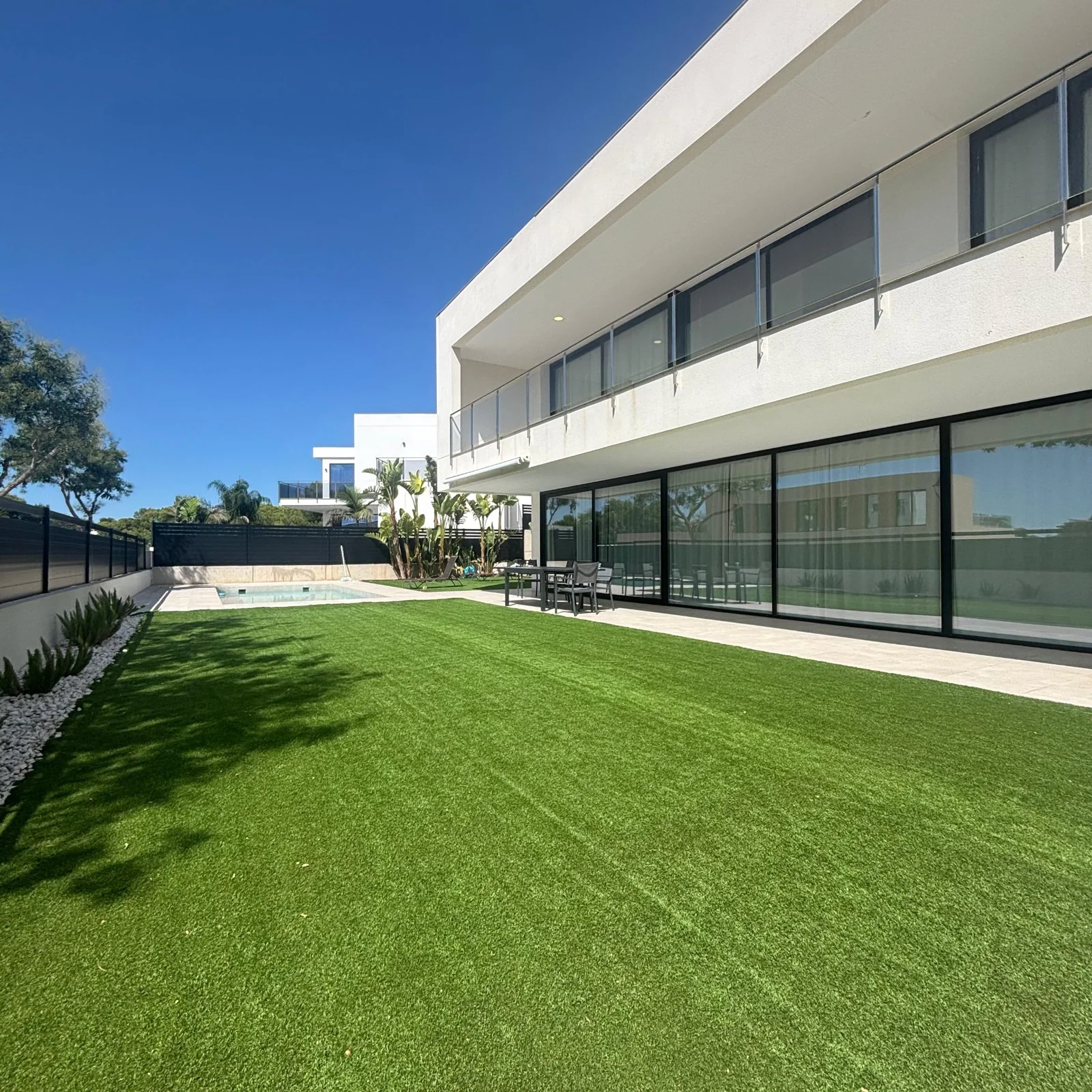 Modern home in Valencia